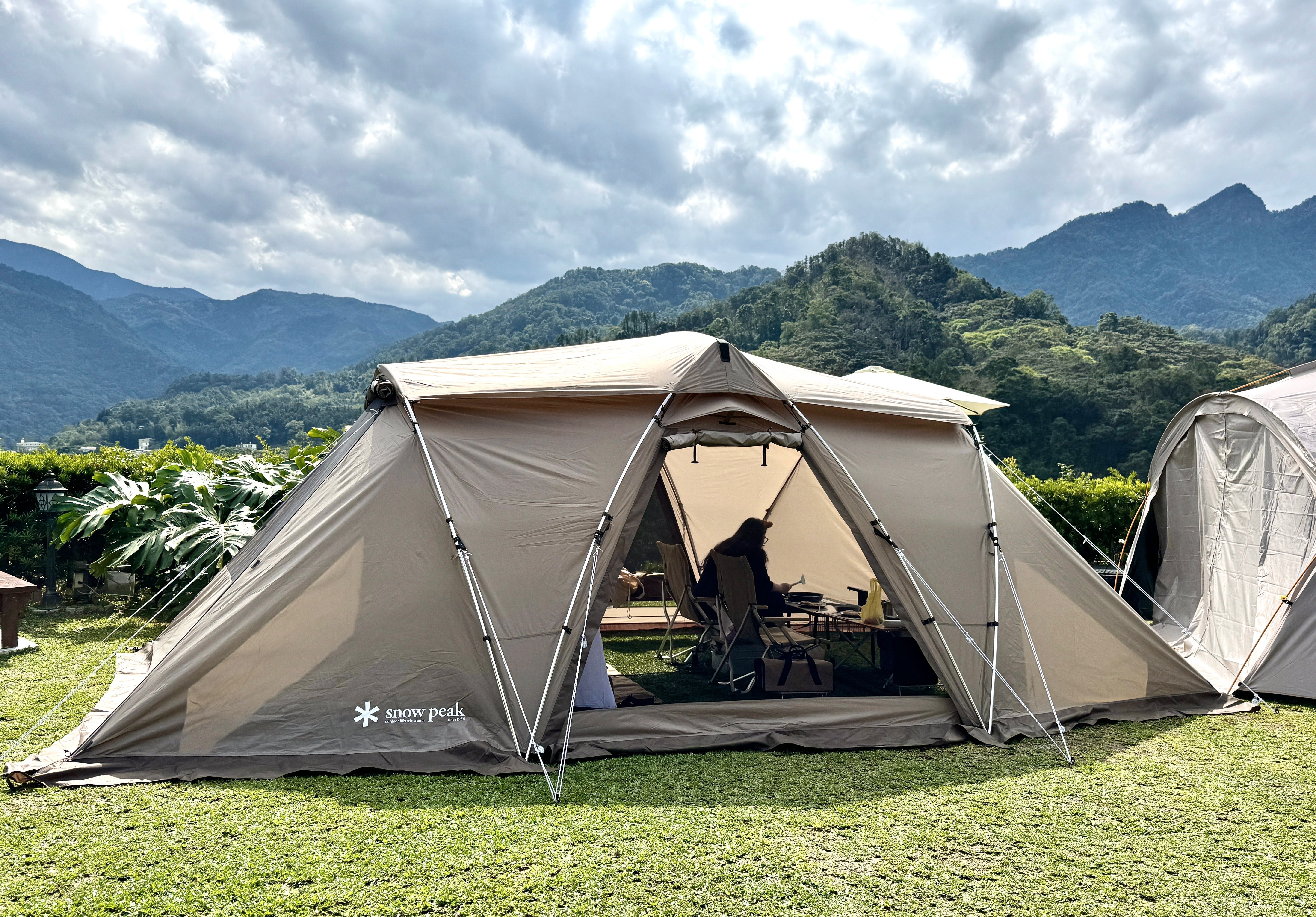 SnowPeak Land Nest 別墅帳四人用家庭隧道帳TP-259 – 阿爾卑斯戶外 SnowPeak Land Nest 別墅帳四人用家庭隧道帳TP-259 – 阿爾卑斯戶外