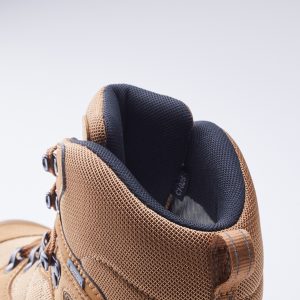 【日本 Caravan】中筒 GORE-TEX 登山健行鞋 C1_02S  0010106 黑銀色 941