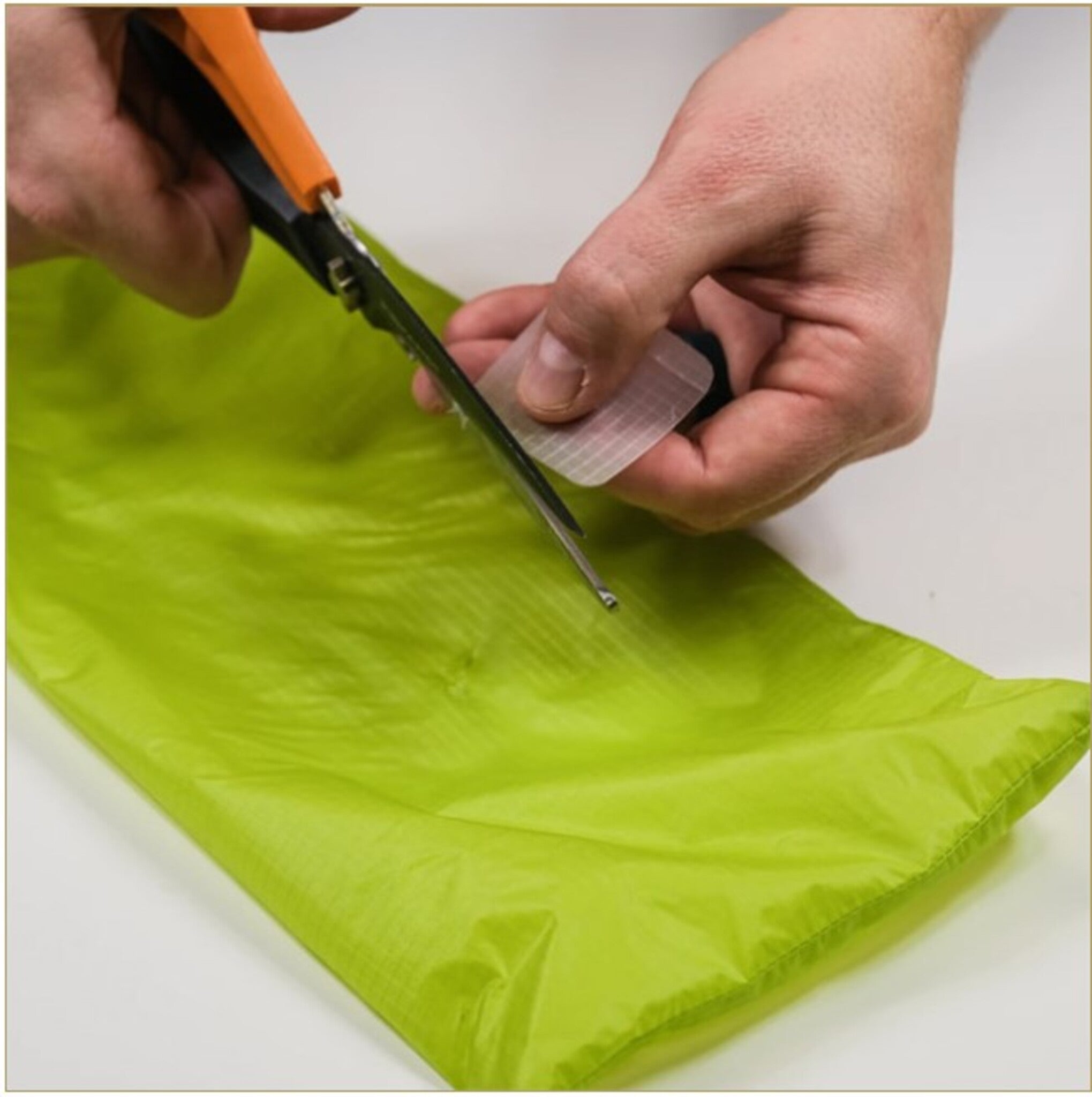 GEAR AID SILNYLON PATCHES 矽膠尼龍製品修補貼片 3"x5" 10670