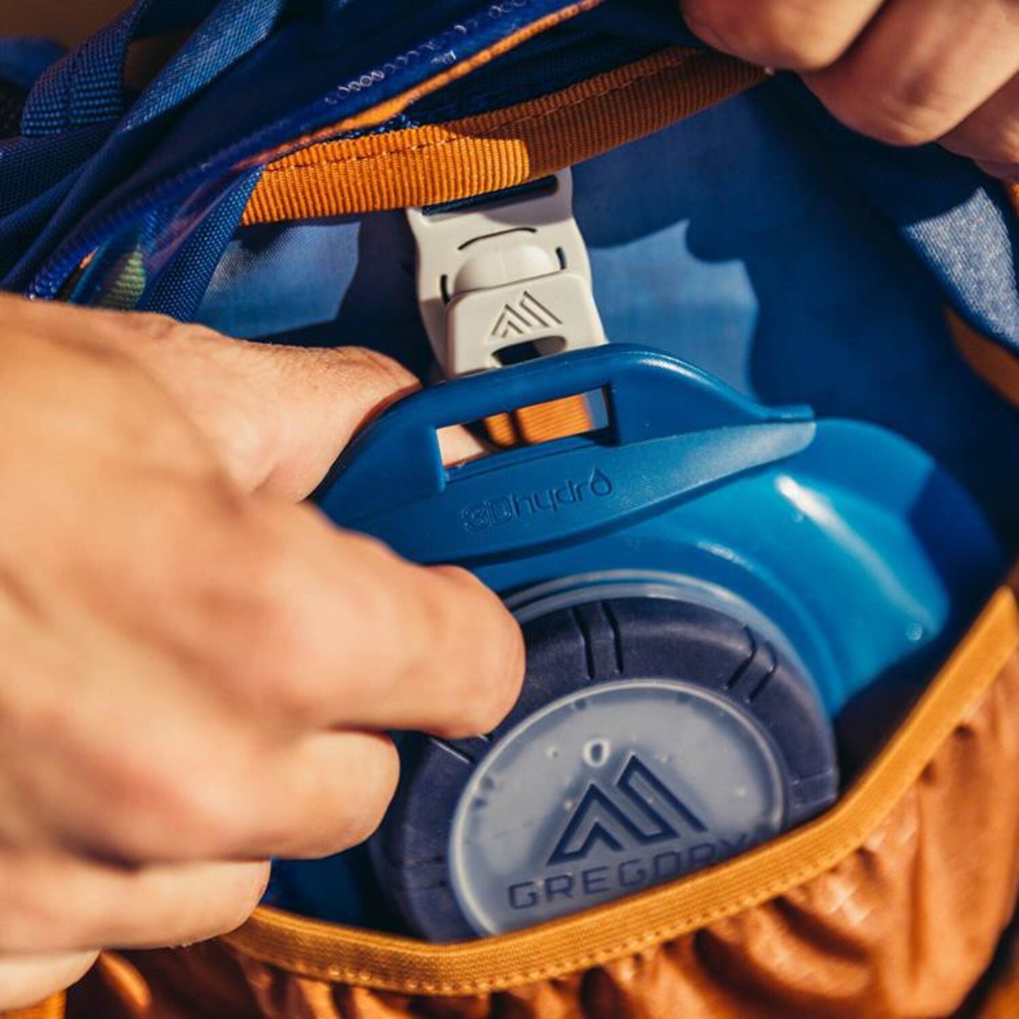 GREGORY ARRIO 22L 多功能登山背包 磚石紅 138424-1129