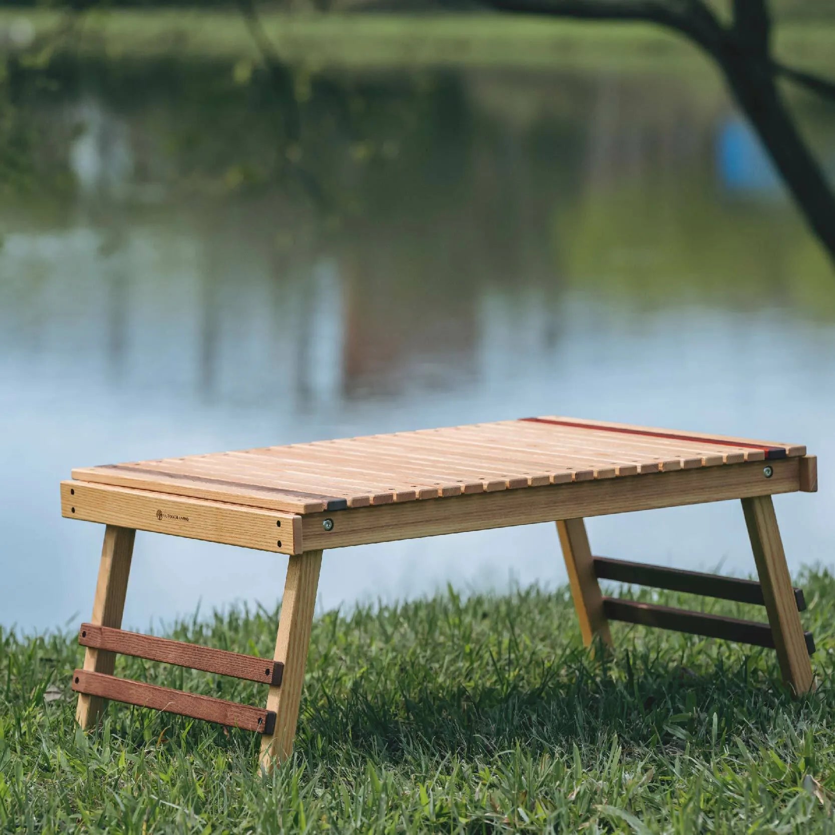 Outdoor Living 經典款 700 木桌 胭脂系列