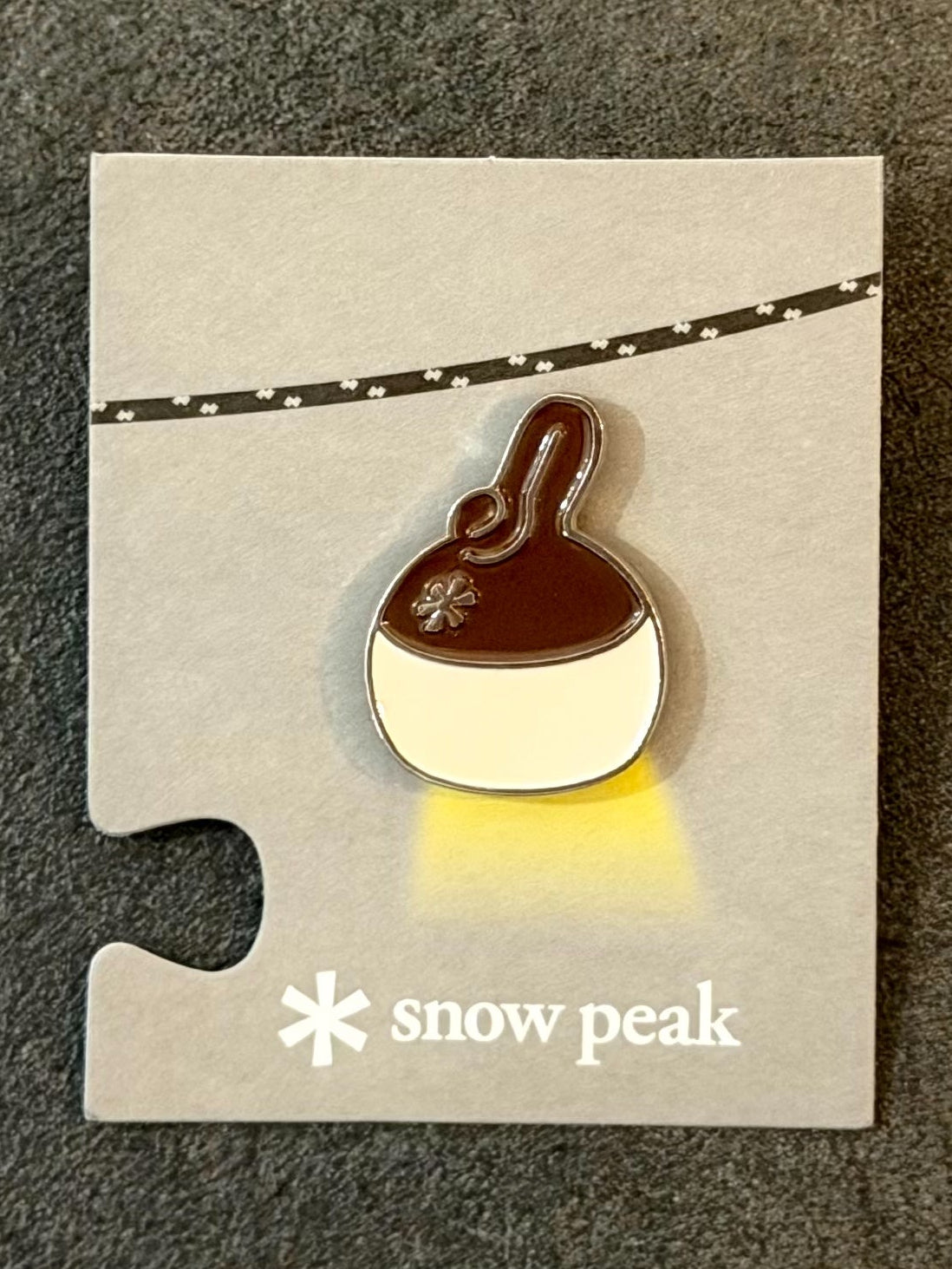 SnowPeak 迷你徽章