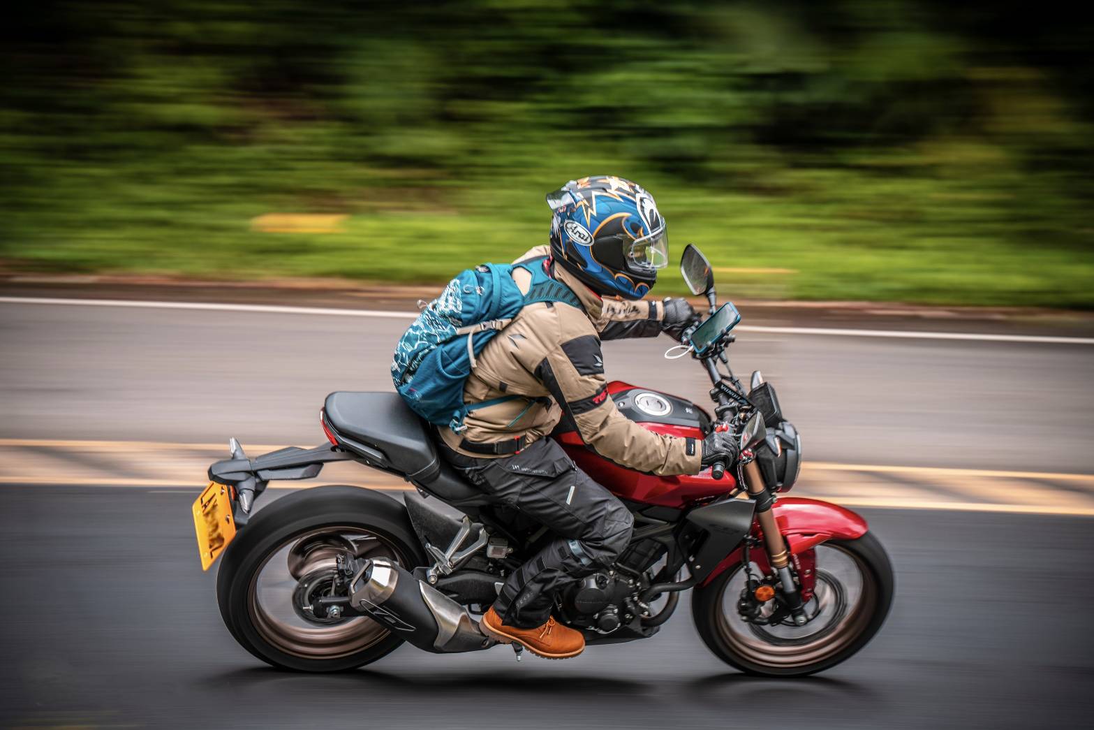 Osprey Daylite Plus 健行背包