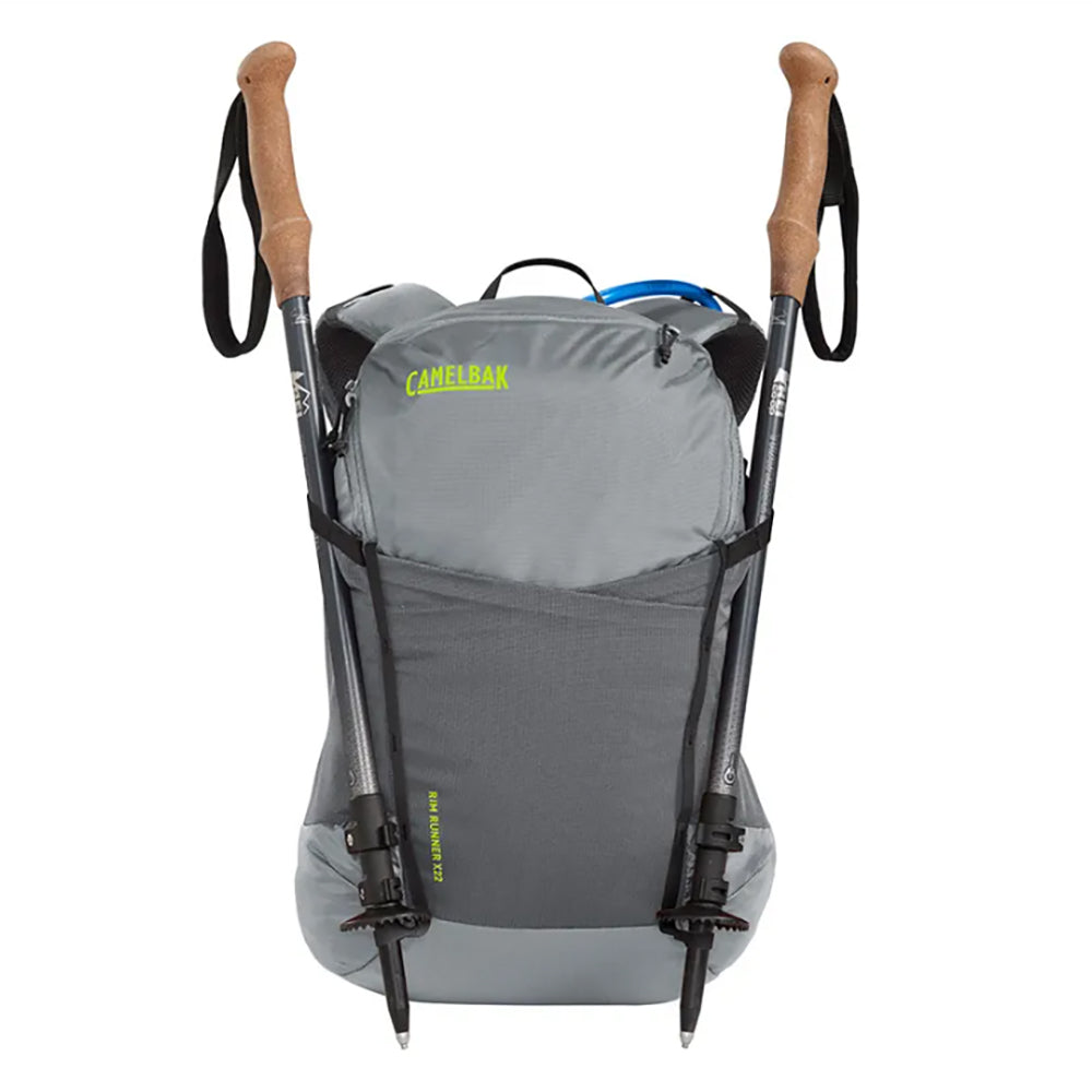 CamelBak Rim Runner X22 登山健行包(附2L快拆水袋) 灰/天藍 CB2714001000