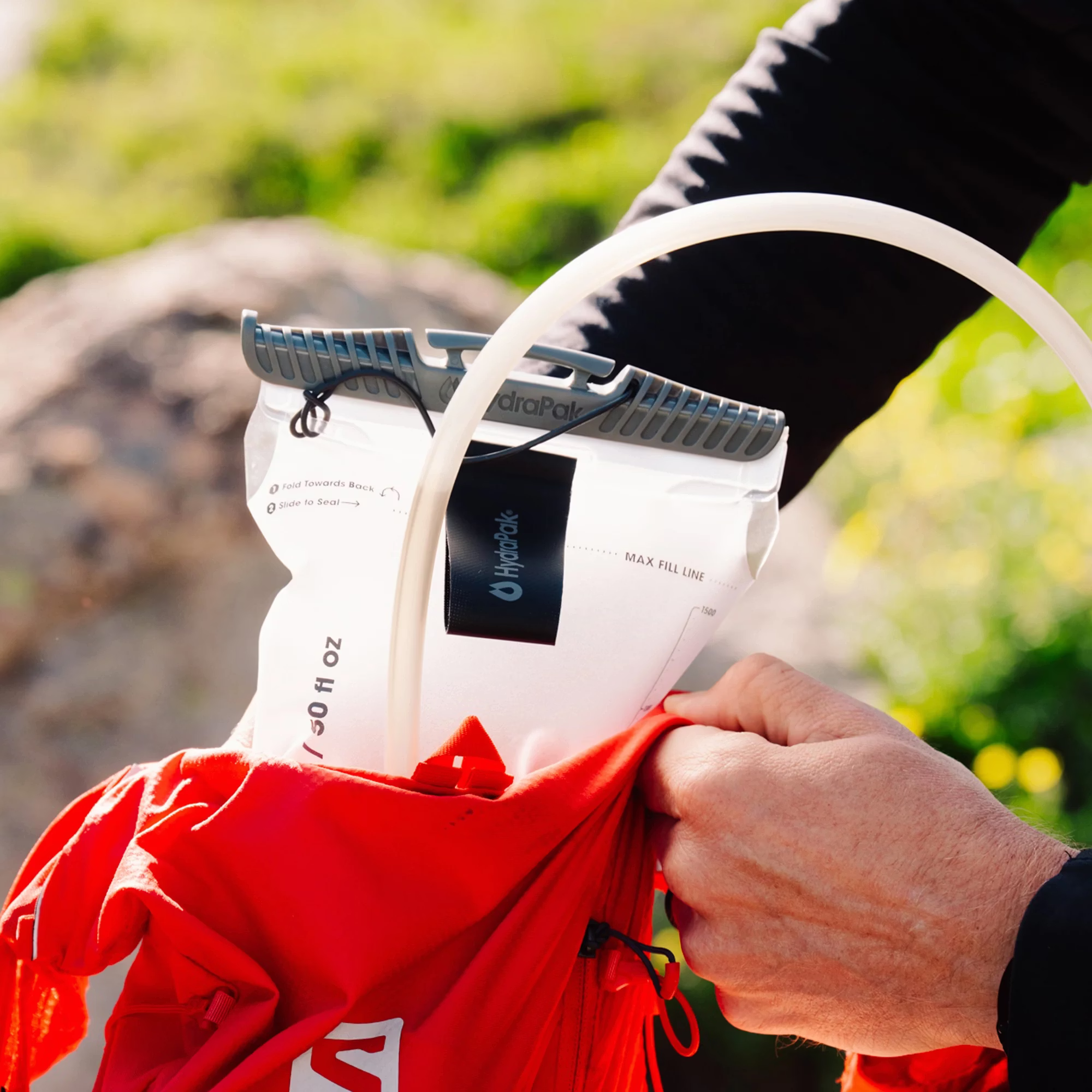 HydraPak VELOCITY IT 2L 水壺儲水器 背包水袋 吸管水袋 AS322