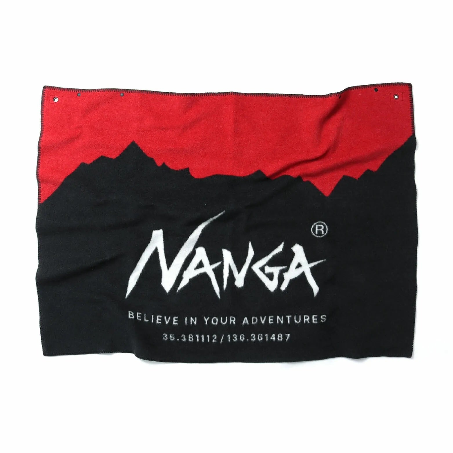 Nanga Flame Resistant Logo Blanket 難燃毛毯 紅/黑 NA30073