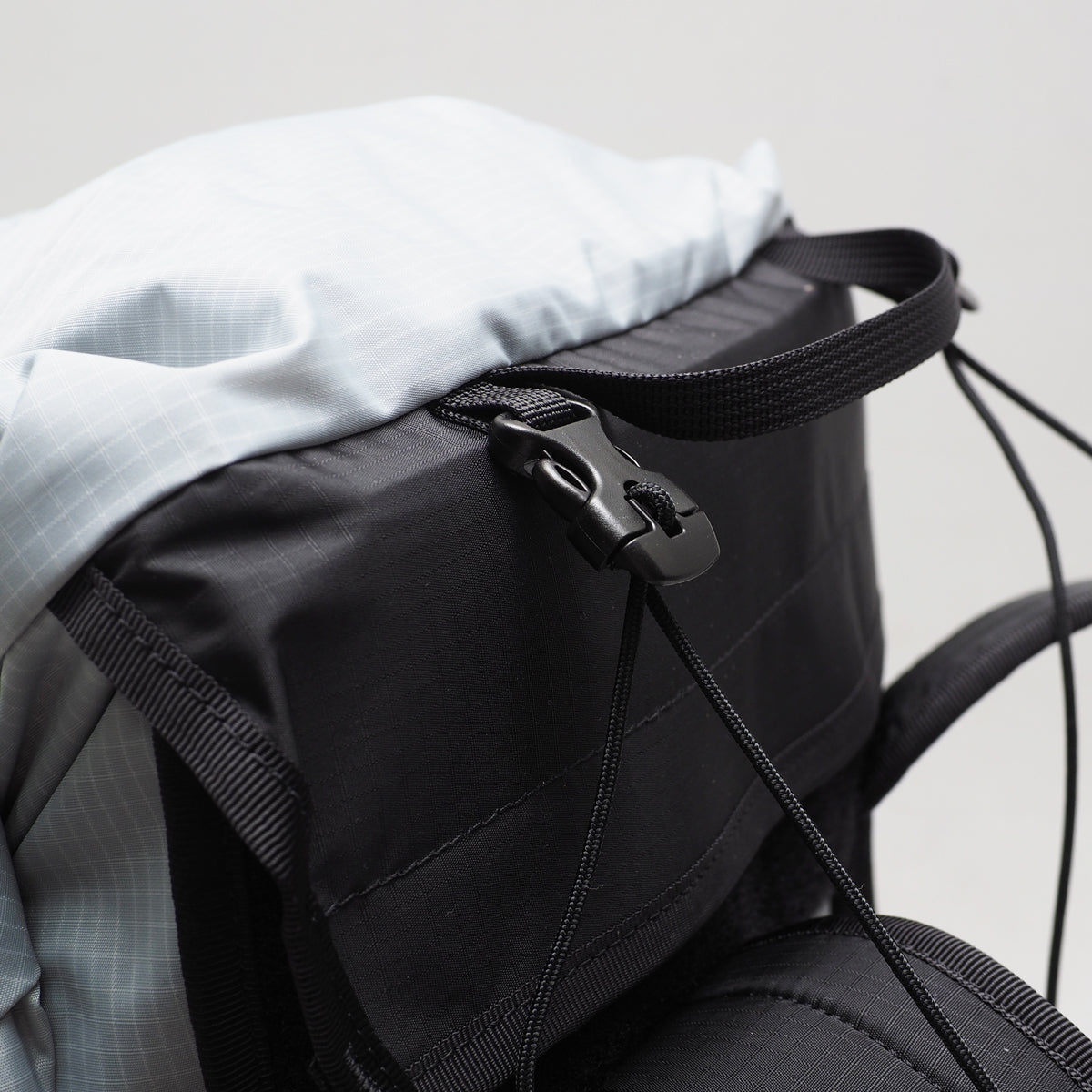 Hanchor TUFA 輕量化登山背包 24~40L OD30