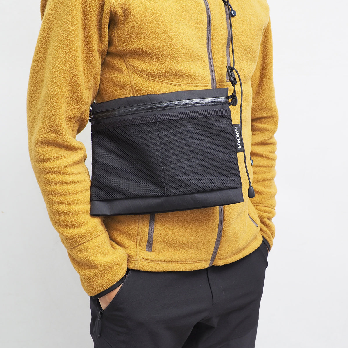 Hanchor SURFACE MESH 輕量化胸前/斜背包 OD17